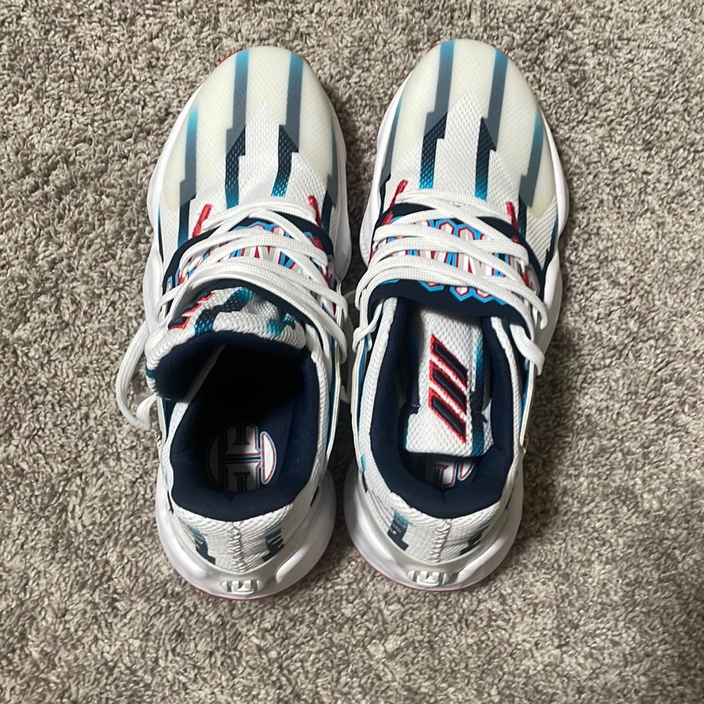 James harden basketball shoes